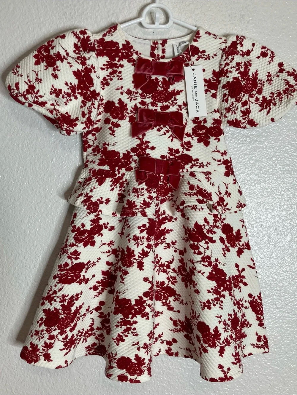 New JANIE AND JACK Toile velvet Bow Dress Red Floral Puff Sleeves